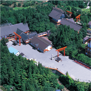 宝徳山稲荷大社